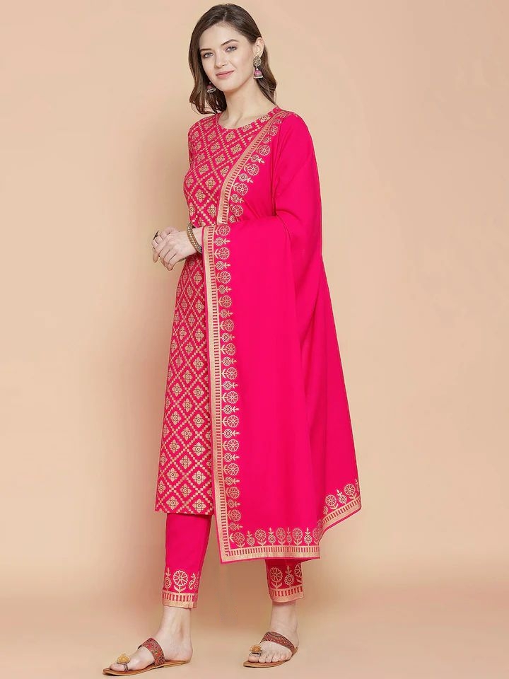 Vastraas Women Cotton printed kurti pant duppata  set